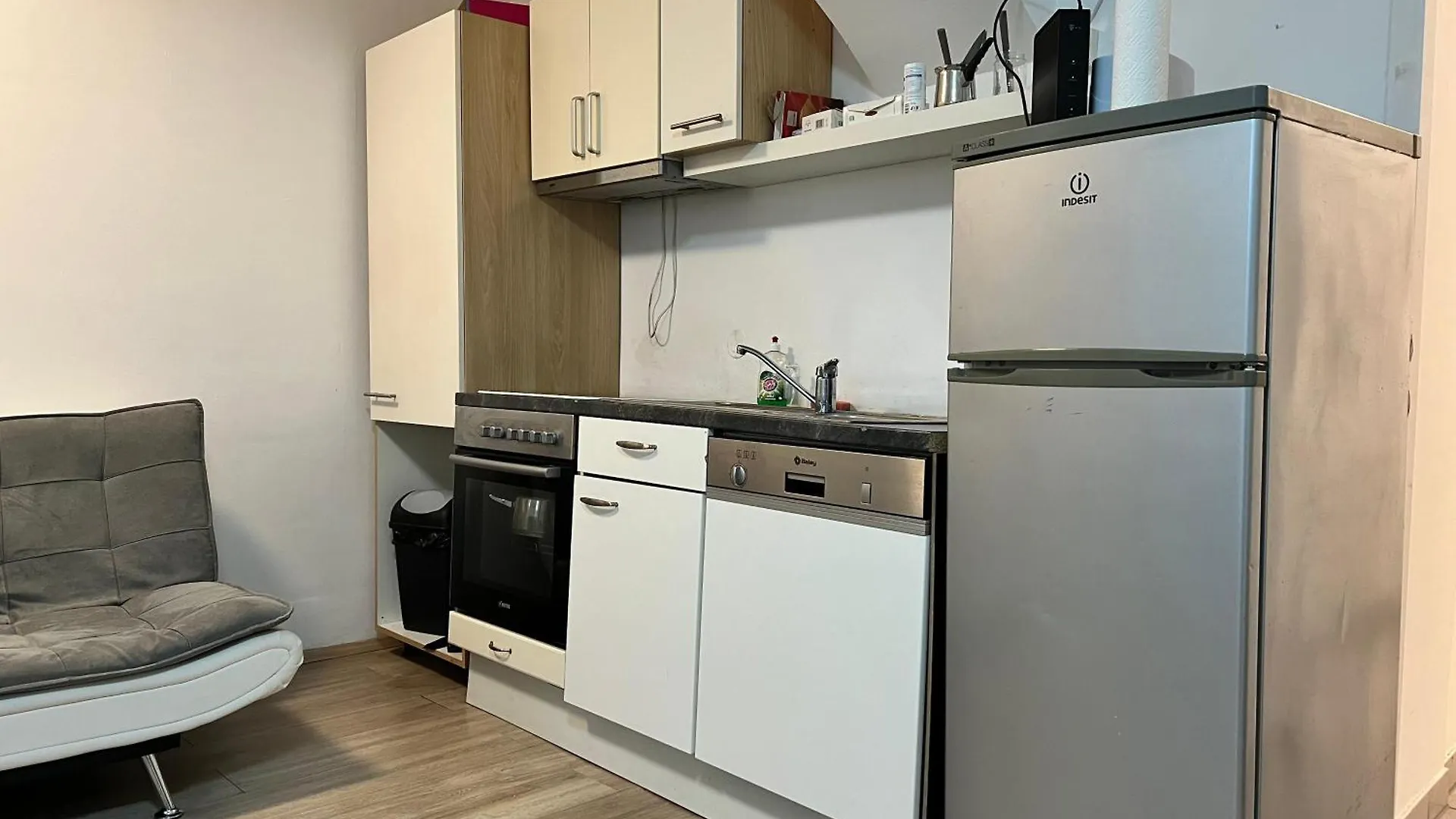 Affordable Apt Free Wifi Near Amusement Park Vienna Apartment